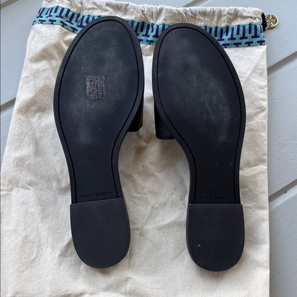 Tory Burch Black Leather Logo Slide Sandals - Picture 2 of 2